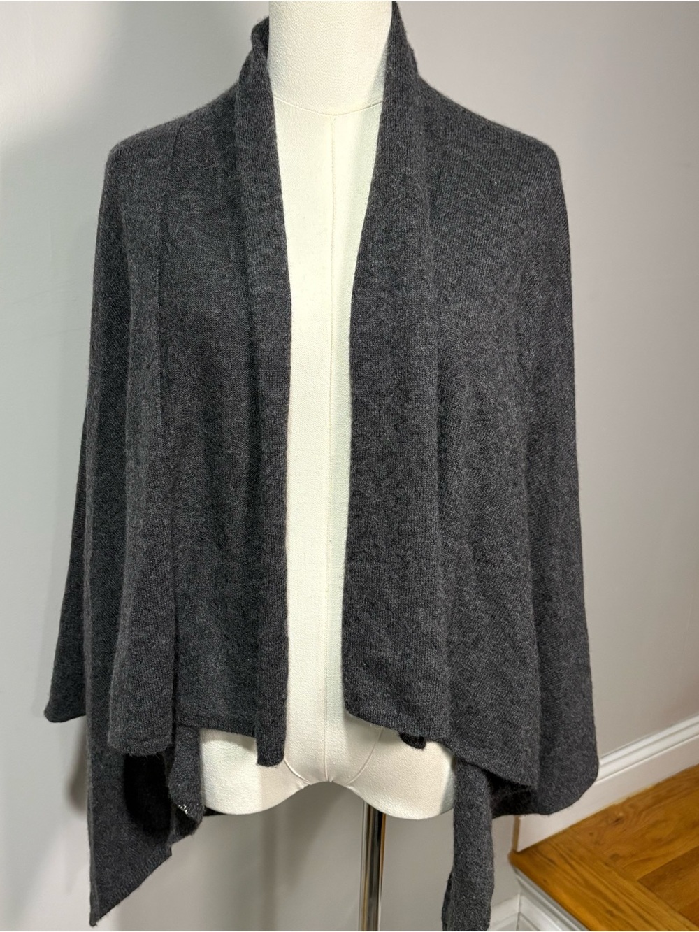 Lord & Taylor 100% Cashmere Asymmetrical Charcoal Cardigan Open Sweater Sz L